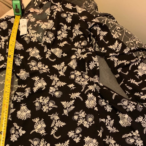 Print-cess Wrap Dress from Loft! - Picture 7 of 8